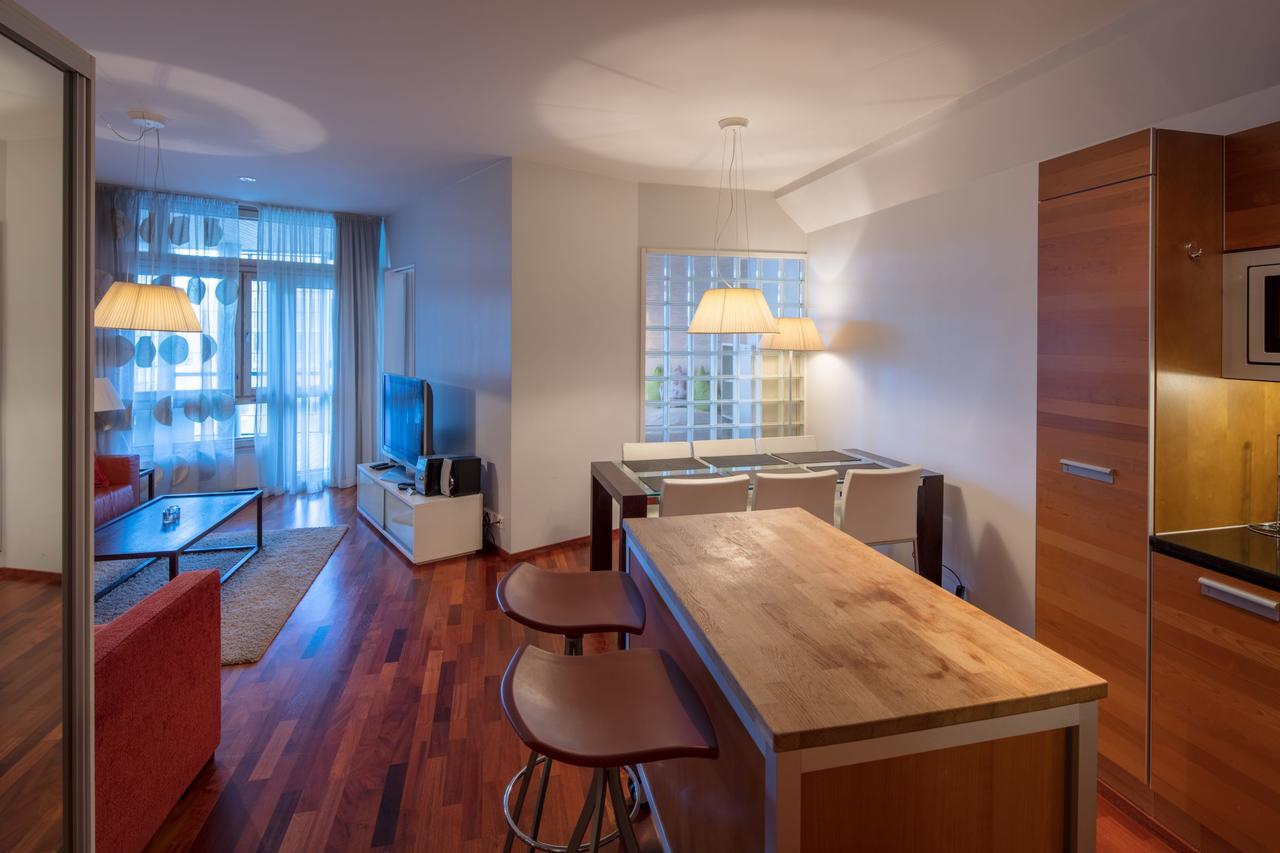 City Center Park View Studio With Sauna And Balcony Apartment เฮลซิงกิ ภายนอก รูปภาพ